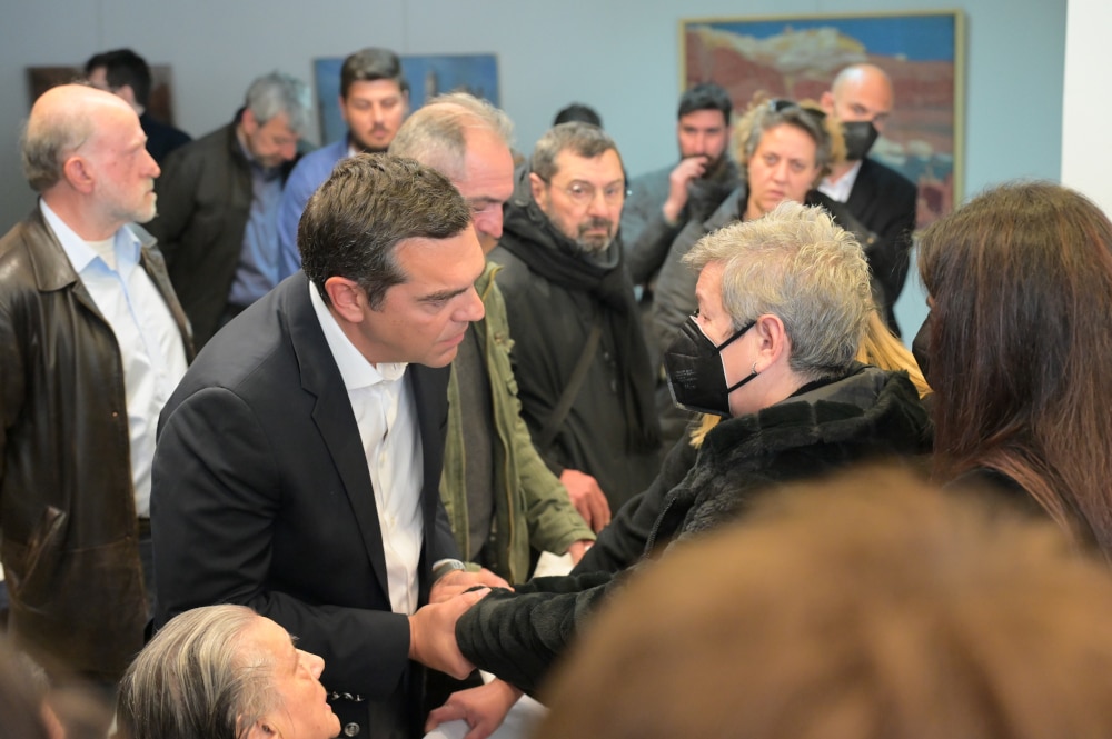 alexis tsipras - Ο Αλέξης Τσίπρας στην πολιτική κηδεία του Βάιου Βλάχου στην Καρδίτσα (εικόνες)
