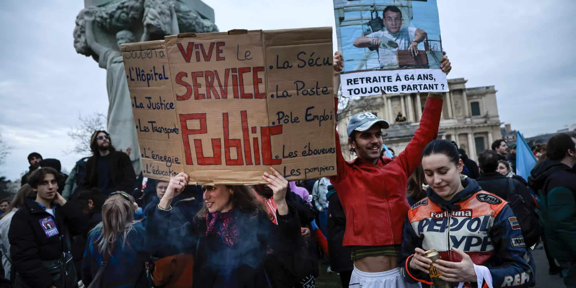 Διαδηλωτές στη Γαλλία ενάντια στο συνταξιοδοτικό νομοσχέδιο Μακρόν / Φωτογραφία: ΑΠΕ