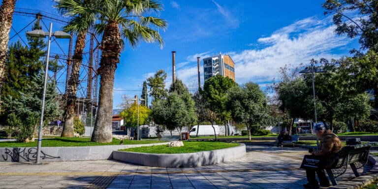 Καιρός σήμερα (18/11): Ηλιοφάνεια και θερμοκρασία έως 21 βαθμούς – Πού θα βρέξει