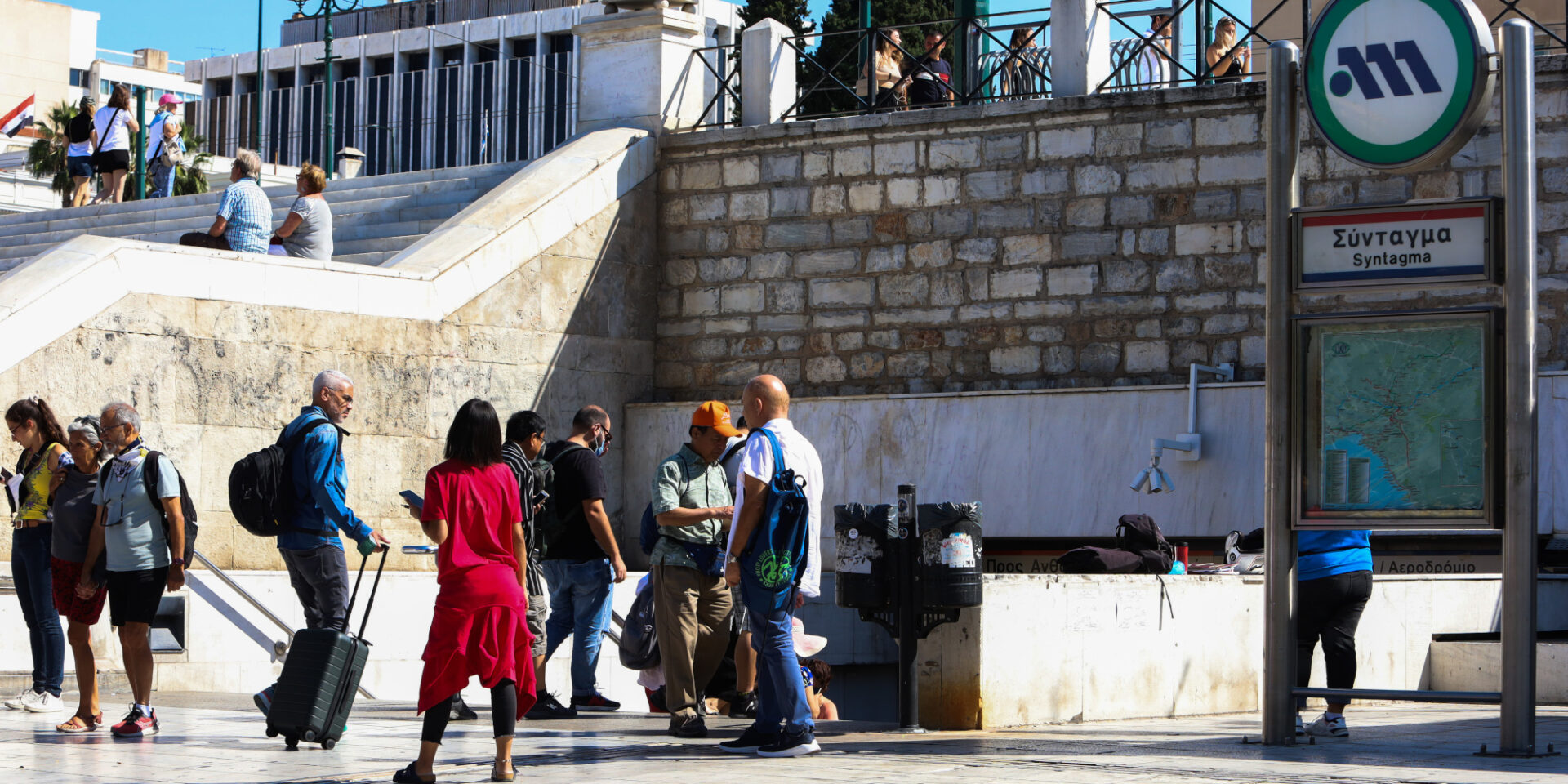 Κόσμος στο Σύνταγμα