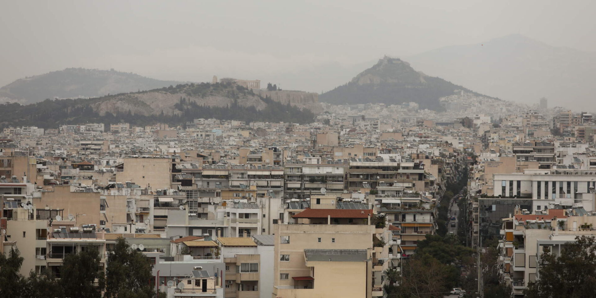 Μουντός ο καιρός πάνω από την Αττική / Φωτογραφία: Eurokinissi