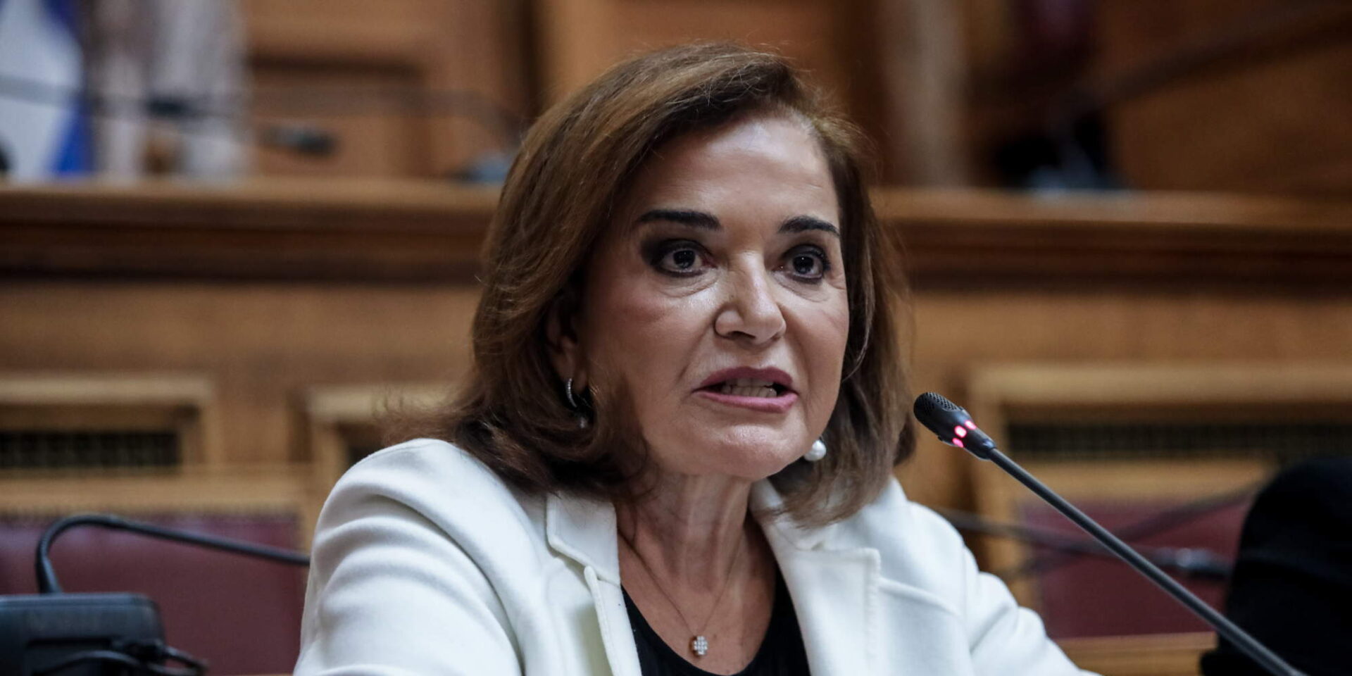 Η βουλευτής ΝΔ, Ντόρα Μπακογιάννη, στη Βουλή / Φωτογραφία: Eurokinissi