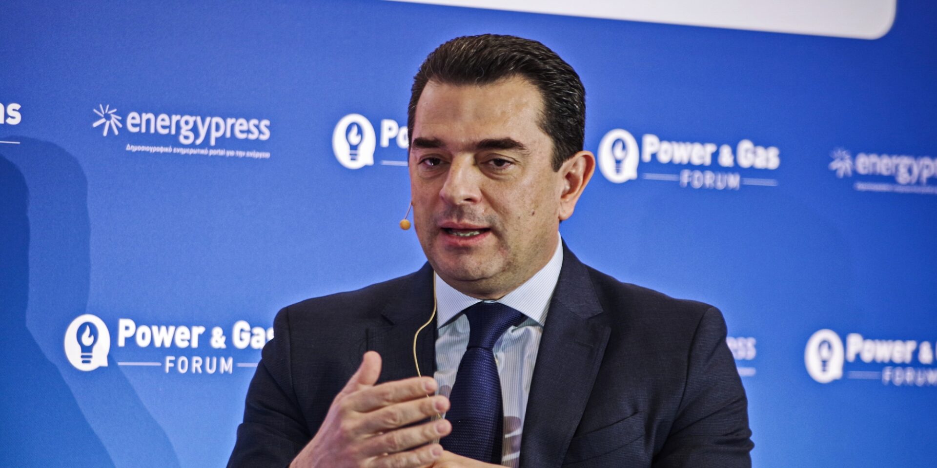 Ο Κώστας Σκρέκας