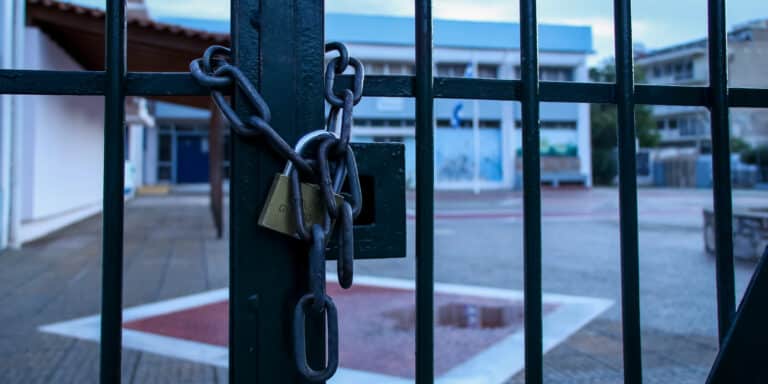 Σχολεία: Στάσεις εργασίας μέχρι τα Χριστούγεννα – Πώς θα γίνονται τα μαθήματα