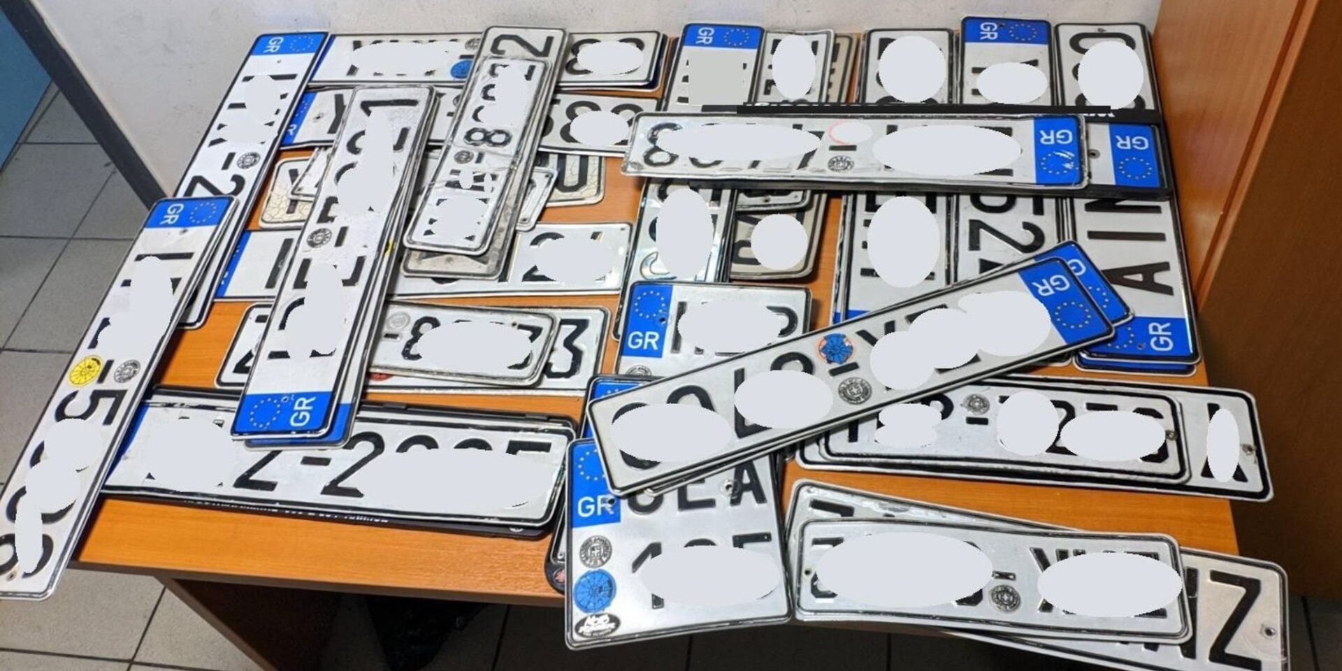 Πινακίδες