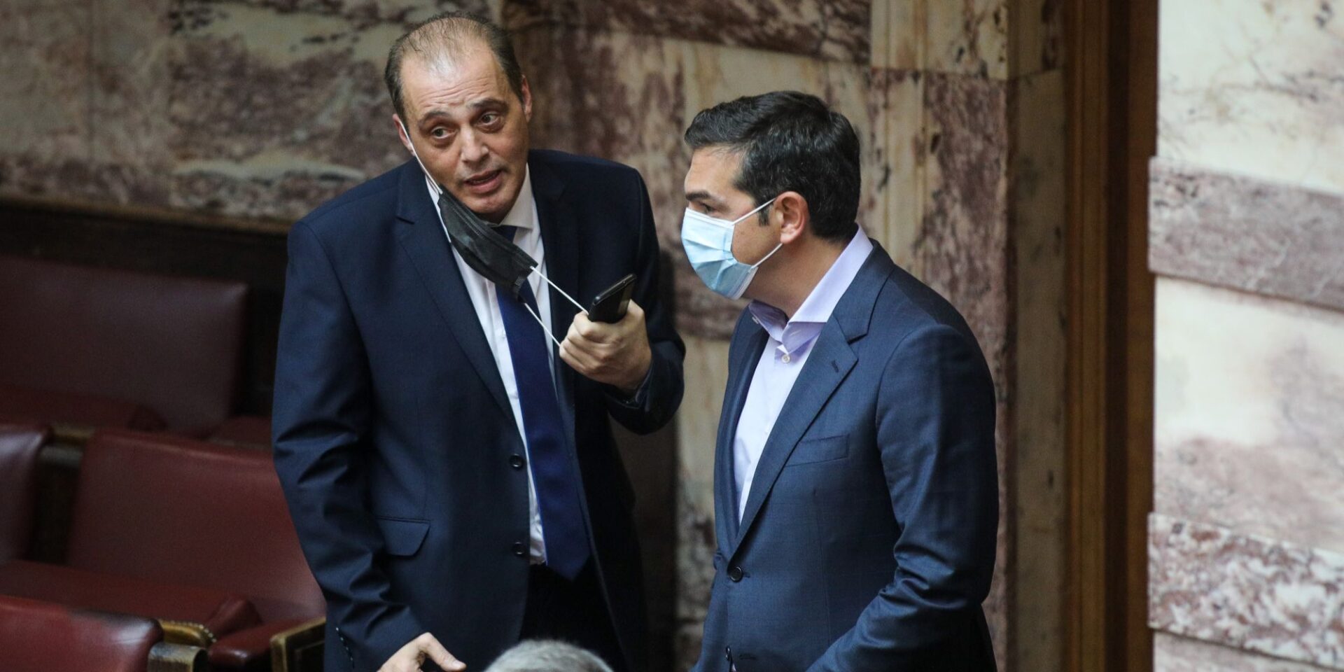 Ο Κυριάκος Βελόπουλος και ο Αλέξης Τσίπρας