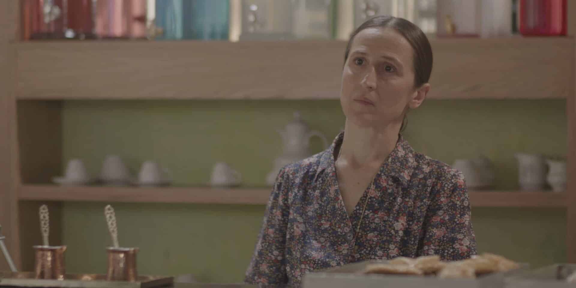 Η ηθοποιός Γιούλη Τσαγκαράκη στη σειρά «Ο Παράδεισος των κυριών»