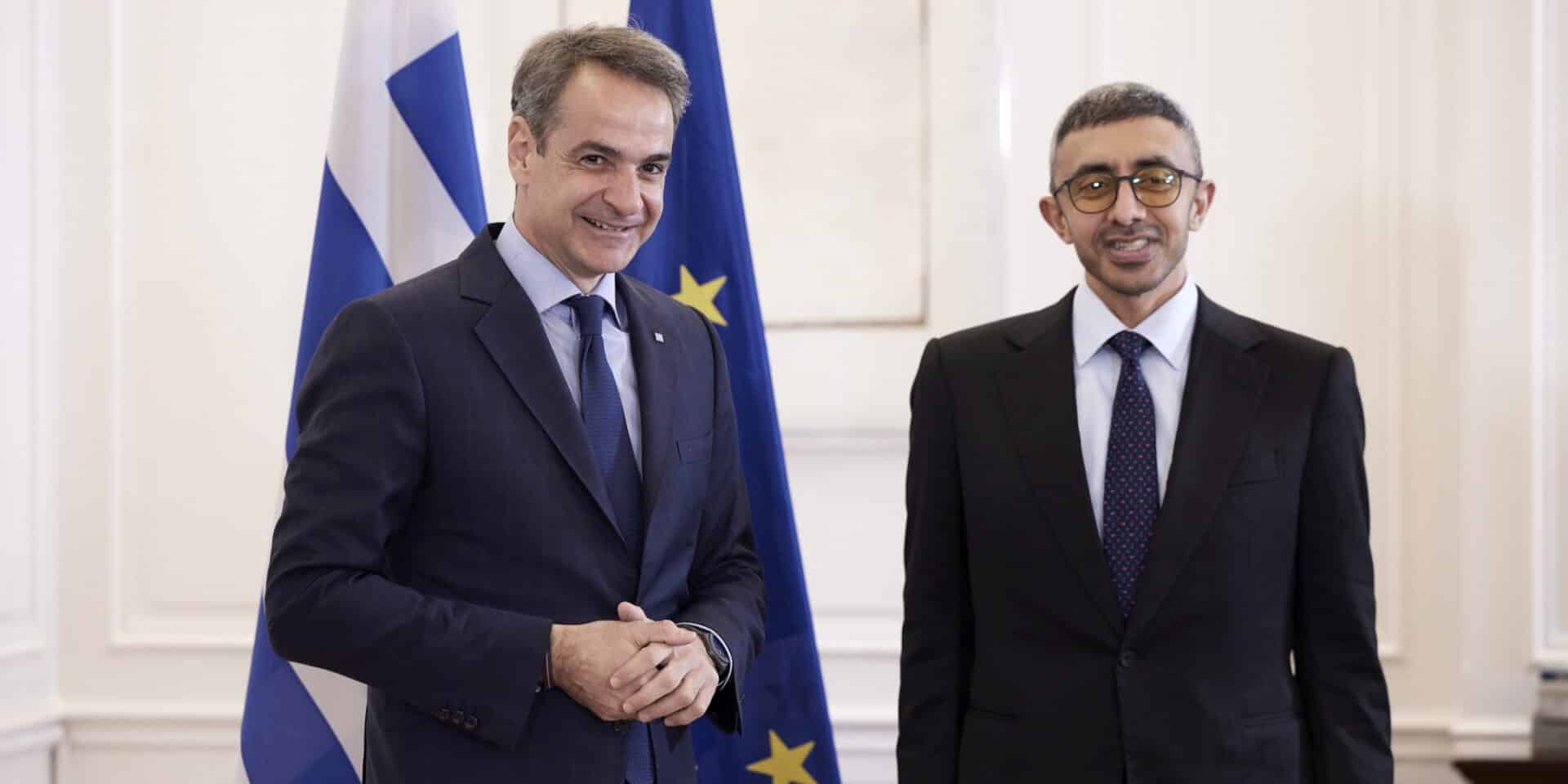 Ο Κυριάκος Μητσοτάκης με τον υπουργό Εξωτερικών των ΗΑΕ
