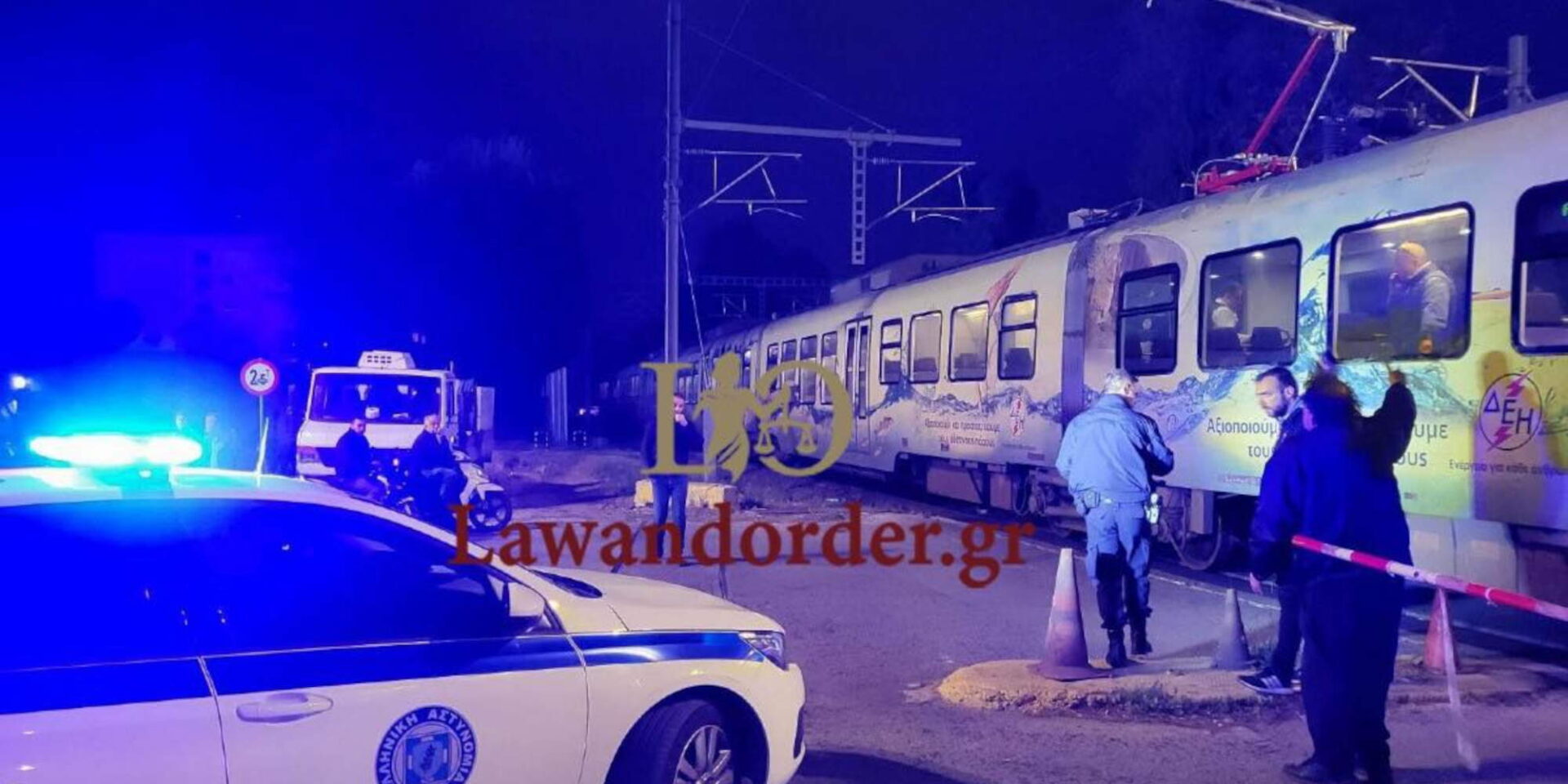 Το σημείο όπου παρασύρθηκε ο 16χρονος από τον Προαστιακό στον Ταύρο