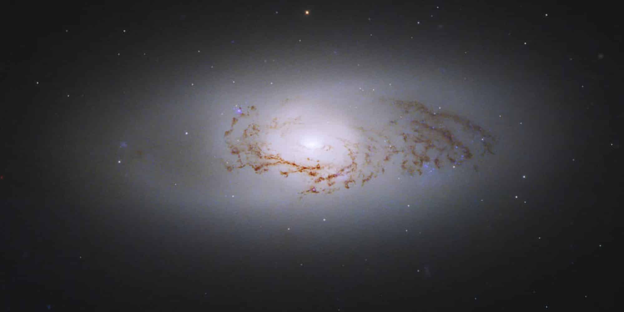 Εικόνα του φακοειδούς γαλαξία NGC 3489 από το Hubble