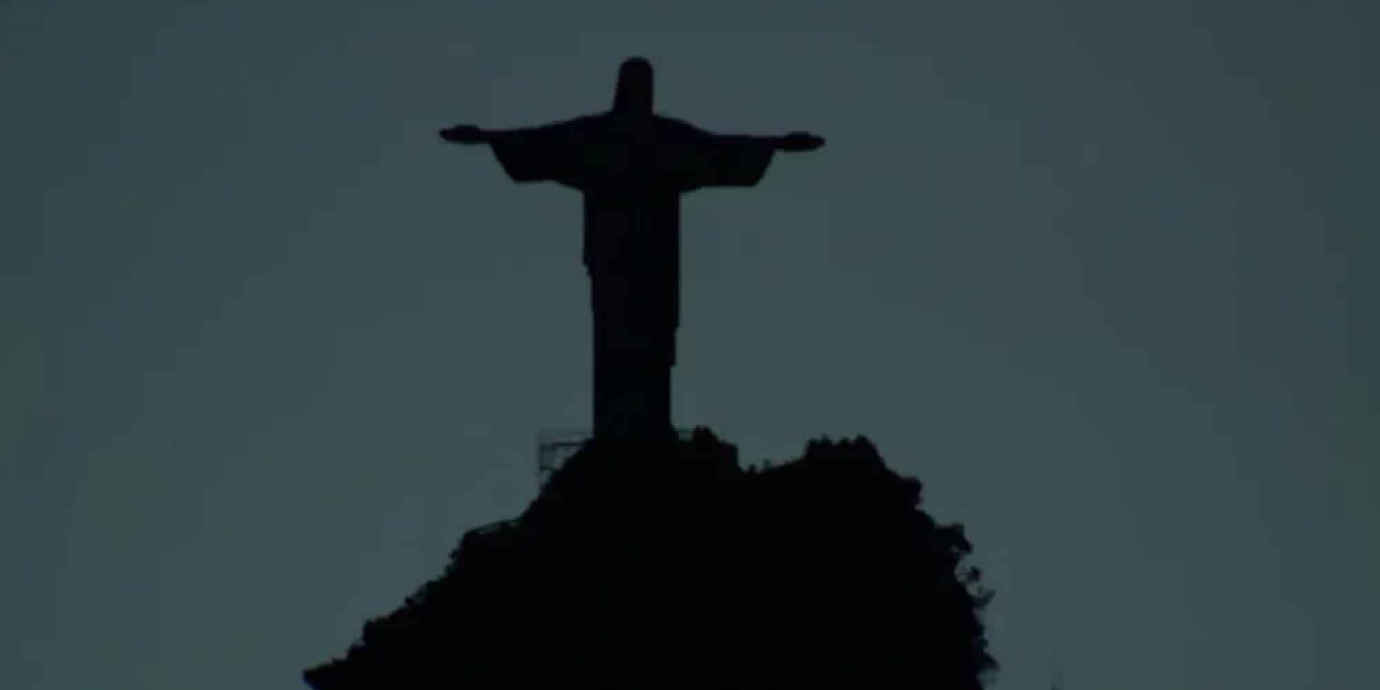 Σκοτεινό το άγαλμα του Χριστού στο Ρίο