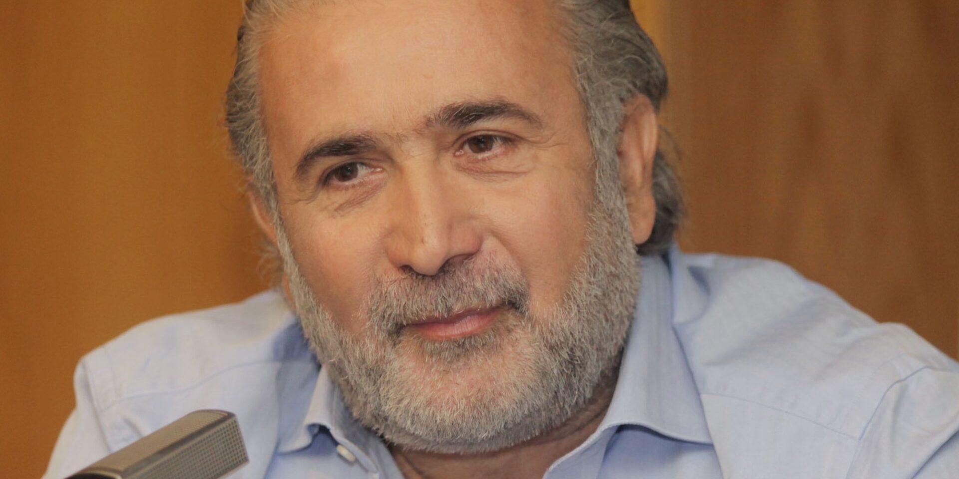 Λάκης Λαζόπουλος