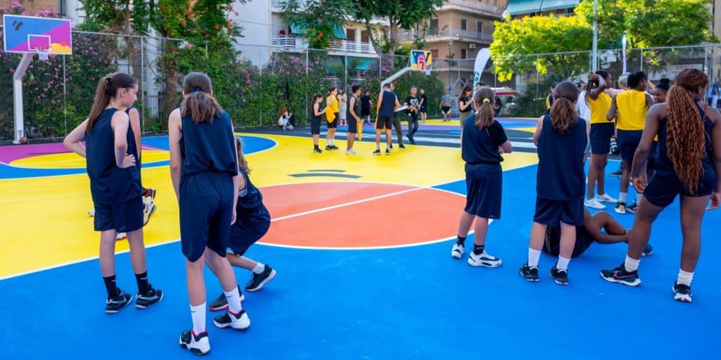 Gipeda Basket Paidia 27 6 23 - Δήμος Αθηναίων: Ανακαινίστηκαν πλήρως δύο ανοιχτά γήπεδα μπάσκετ στα Πατήσια (εικόνες)
