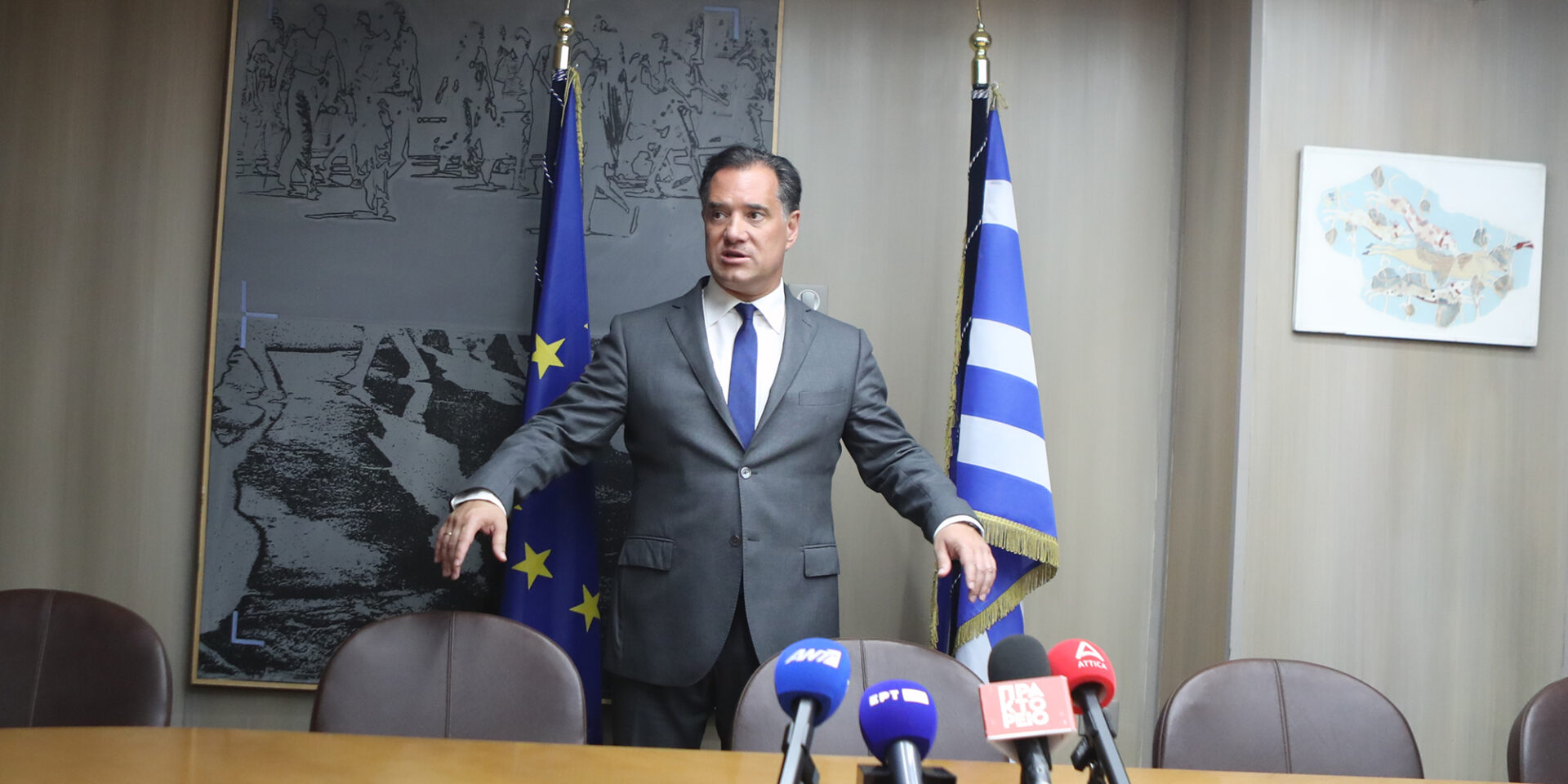 Ο Άδωνις Γεωργιάδης στο Υπουργείο Εργασίας