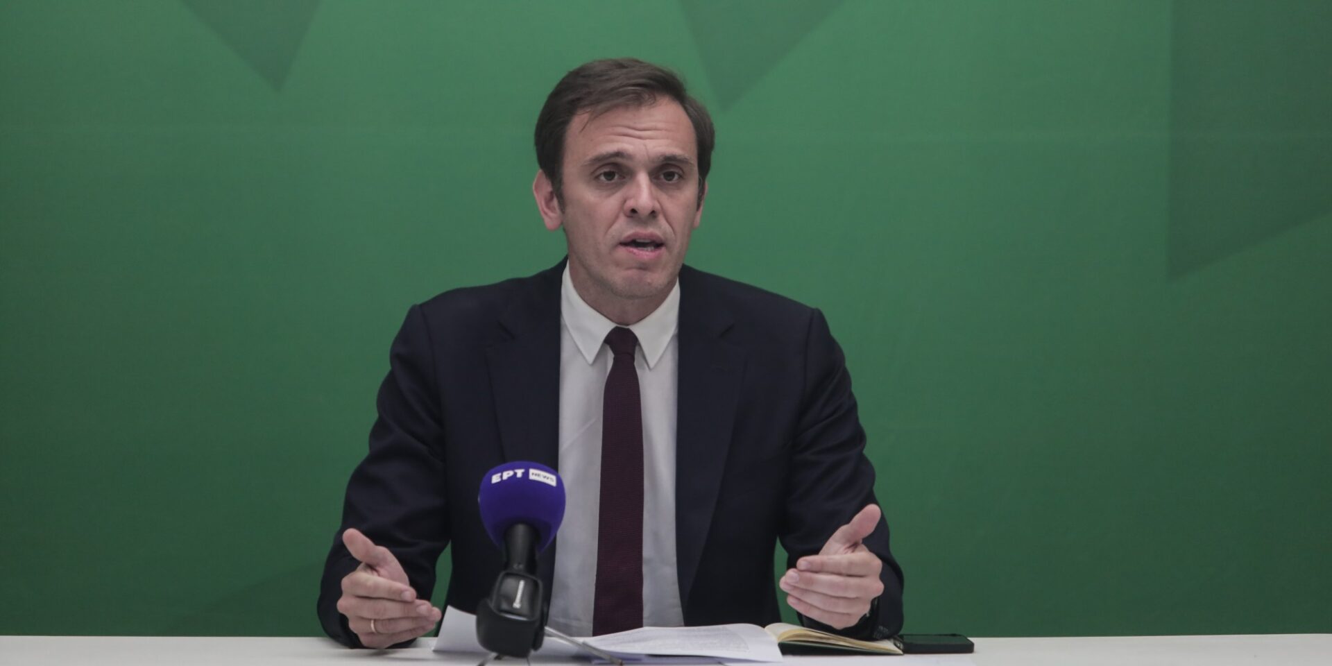 Ο εκπρόσωπος του ΠΑΣΟΚ-Κινήματος Αλλαγής, Δημήτρης Μάντζος