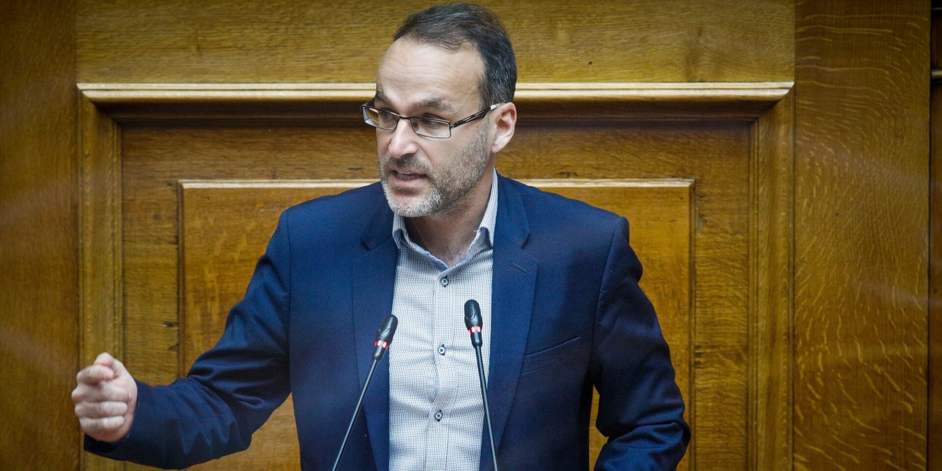 Ο Γιάννης Γκιόκας, μέλος της ΚΕ του ΚΚΕ και υποψήφιος βουλευτής στην Ανατολική Αττική