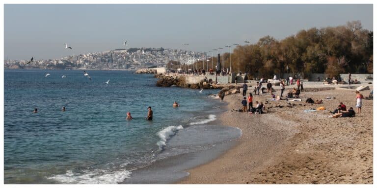 Καιρός σήμερα: Άνοδος της θερμοκρασίας και άνεμοι έως 6 μποφόρ