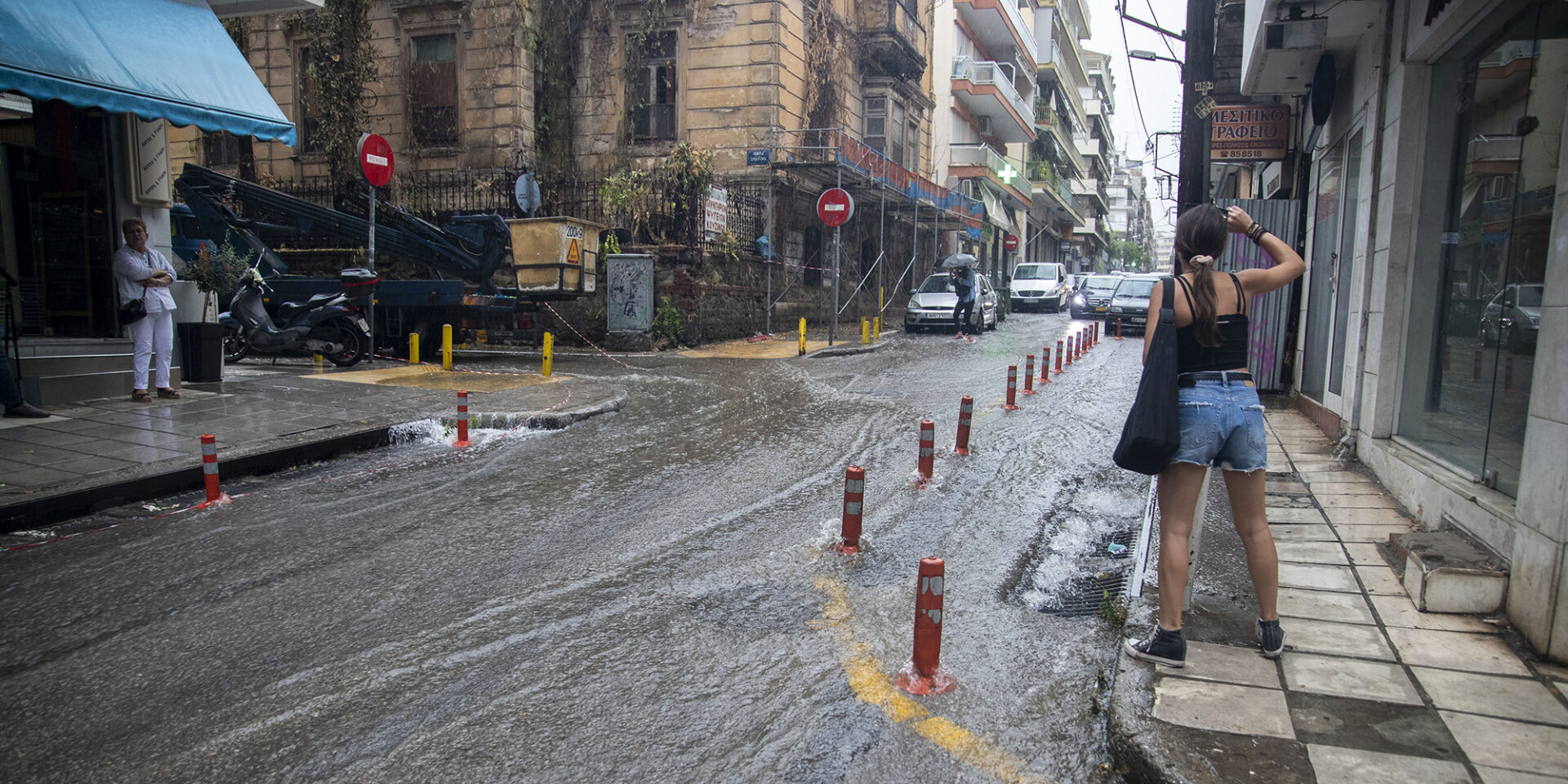 Η Θεσσαλονίκη σε ημέρα κακοκαιρίας