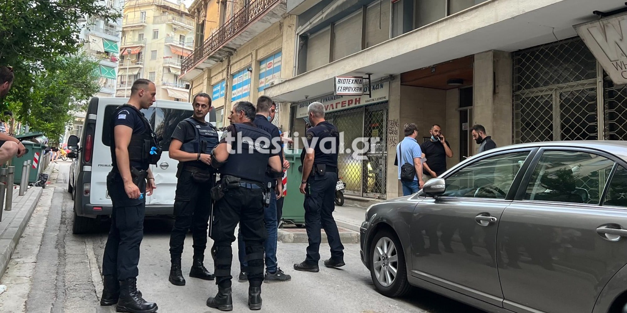 Άνδρας βρέθηκε νεκρός σε δώμα πολυκατοικίας στη Θεσσαλονίκη