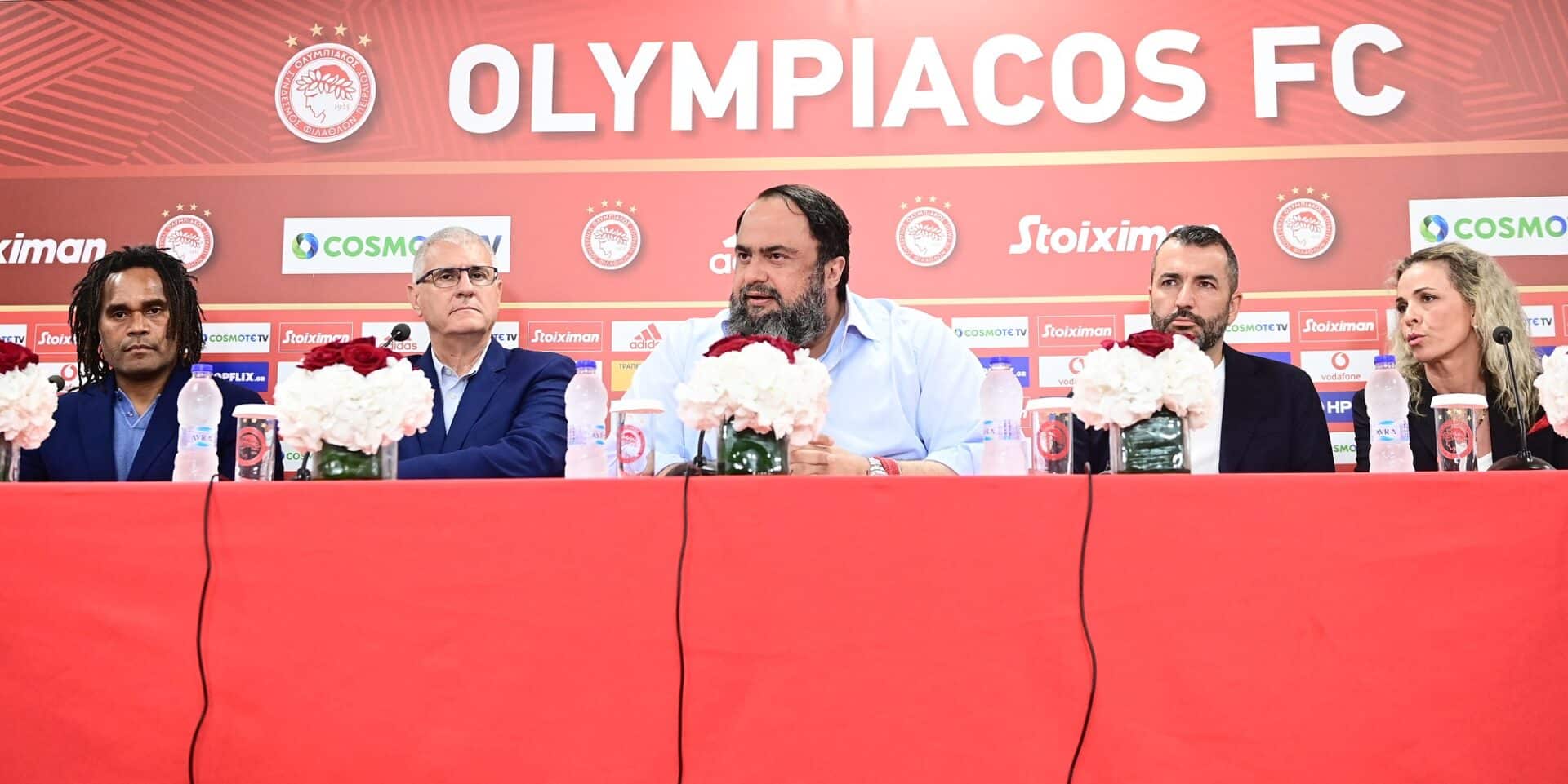 Ο Βαγγέλης Μαρινάκης στην παρουσίαση του Ντιέγκο Μαρτίνεθ