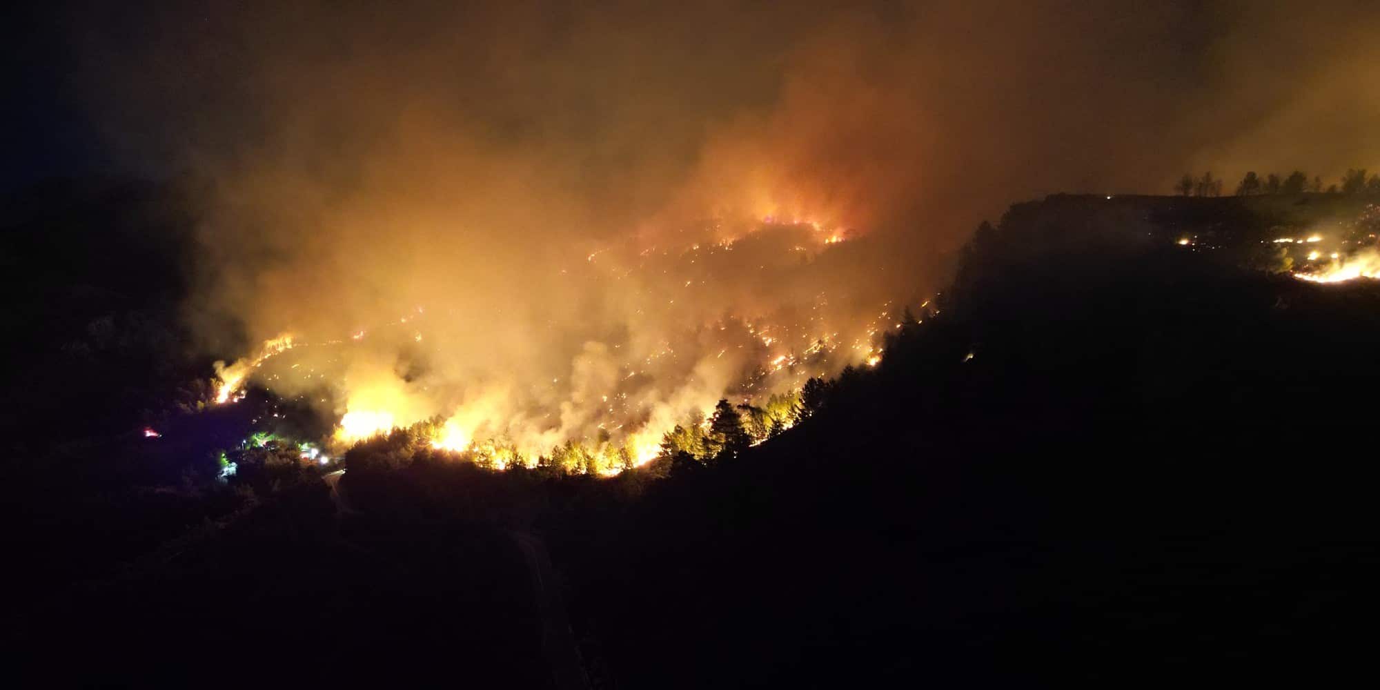 Εικόνα από τη φωτιά στη Χίο