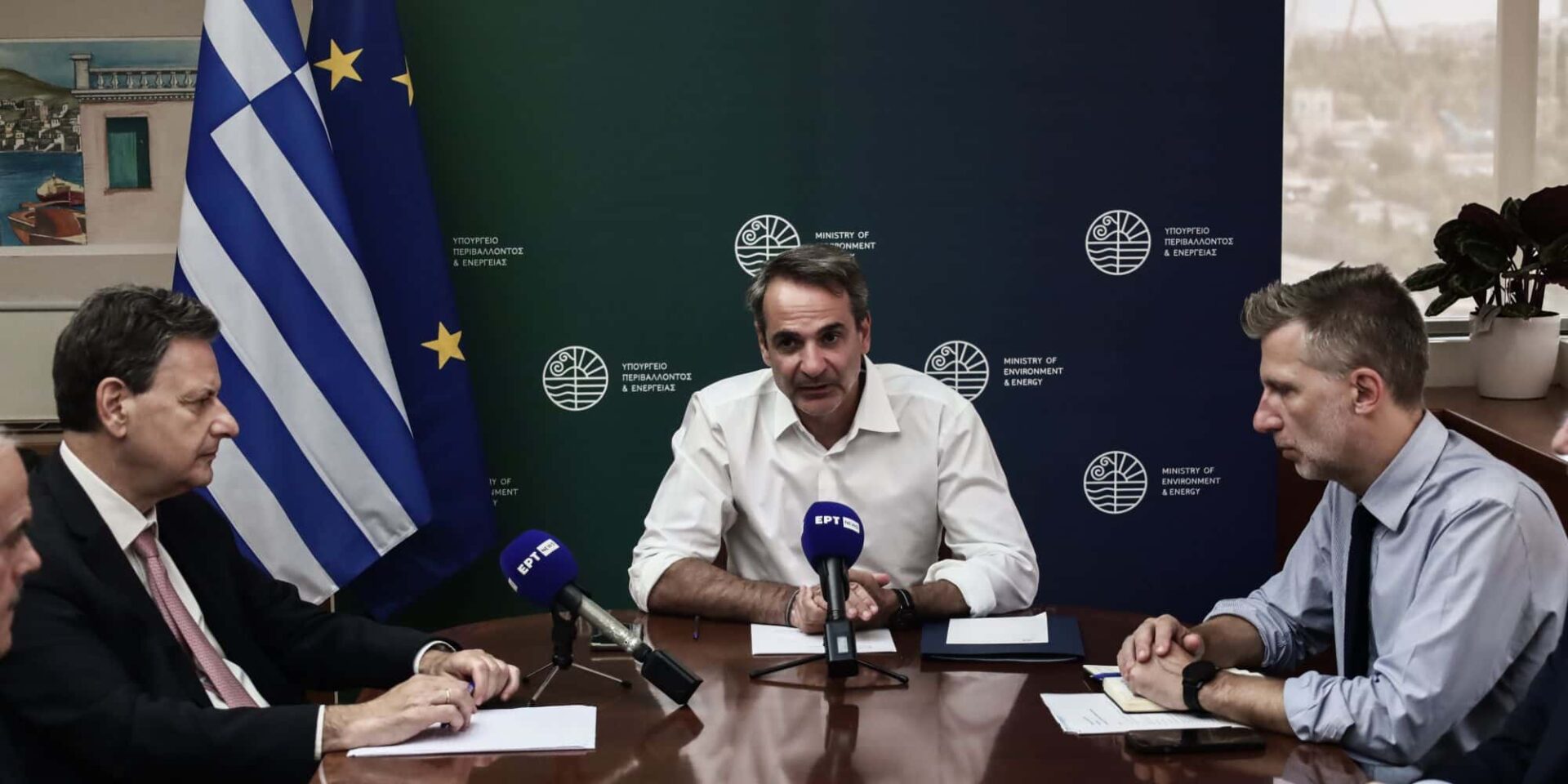 Ο Κυριάκος Μητσοτάκης επισκέφτηκε το υπουργείο Περιβάλλοντος και Ενέργειας