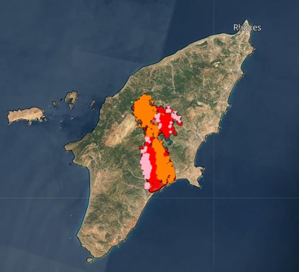 Φωτιά στη Ρόδο: Έχουν καεί πάνω από 114.000 στρέμματα, σύμφωνα με το «Copernicus» - Νέα εντολή εκκένωσης σε Μαλώνα και Μάσσαρη (εικόνες & βίντεο)