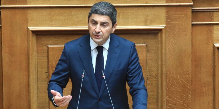 O Αυγενάκης διαγράφηκε από την ΚΟ της ΝΔ – Ανακοινώθηκε στη Βουλή