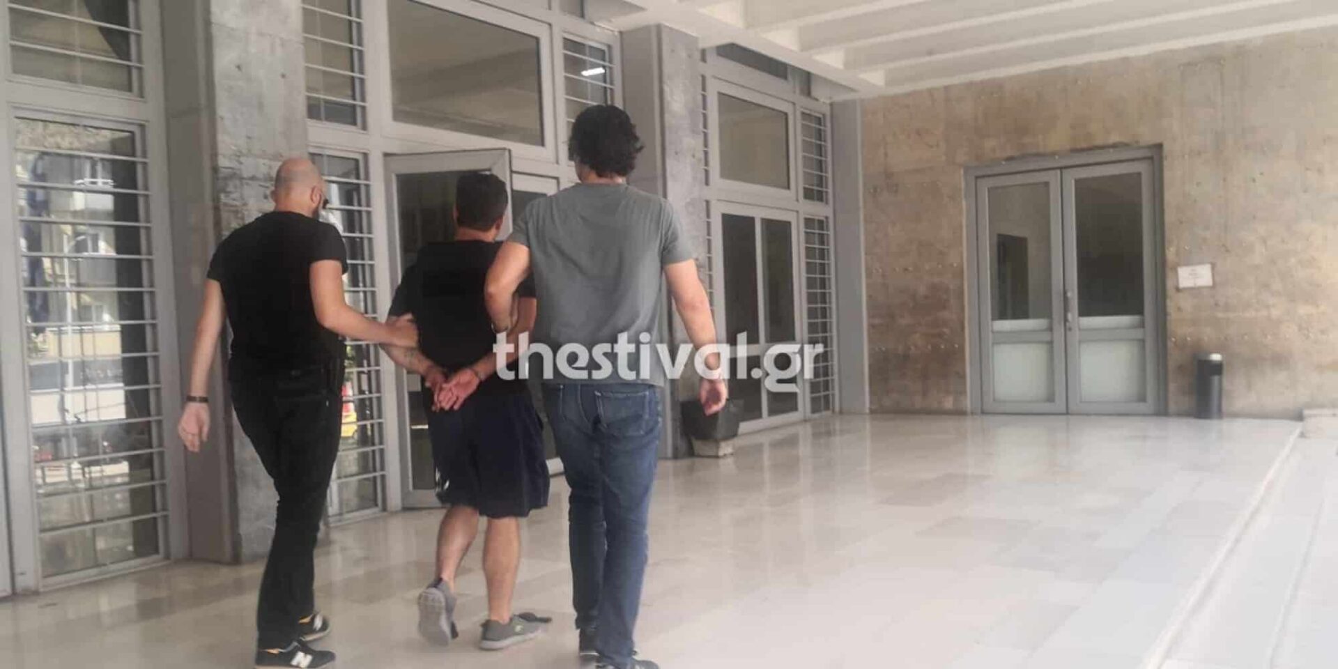 Στον εισαγγελέα ο 45χρονος που πυροβόλησε και σκότωσε τον φίλο του μετά από καβγά στη Θεσσαλονίκη