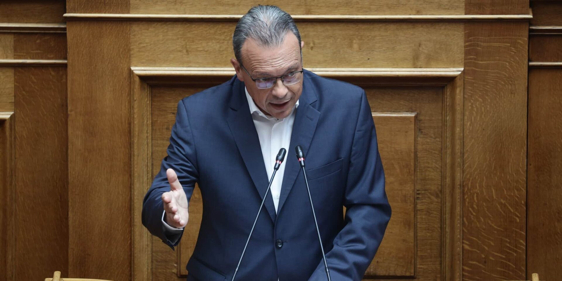 Ο πρόεδρος της ΚΟ του ΣΥΡΙΖΑ, Σωκράτης Φάμελλος, στη Βουλή