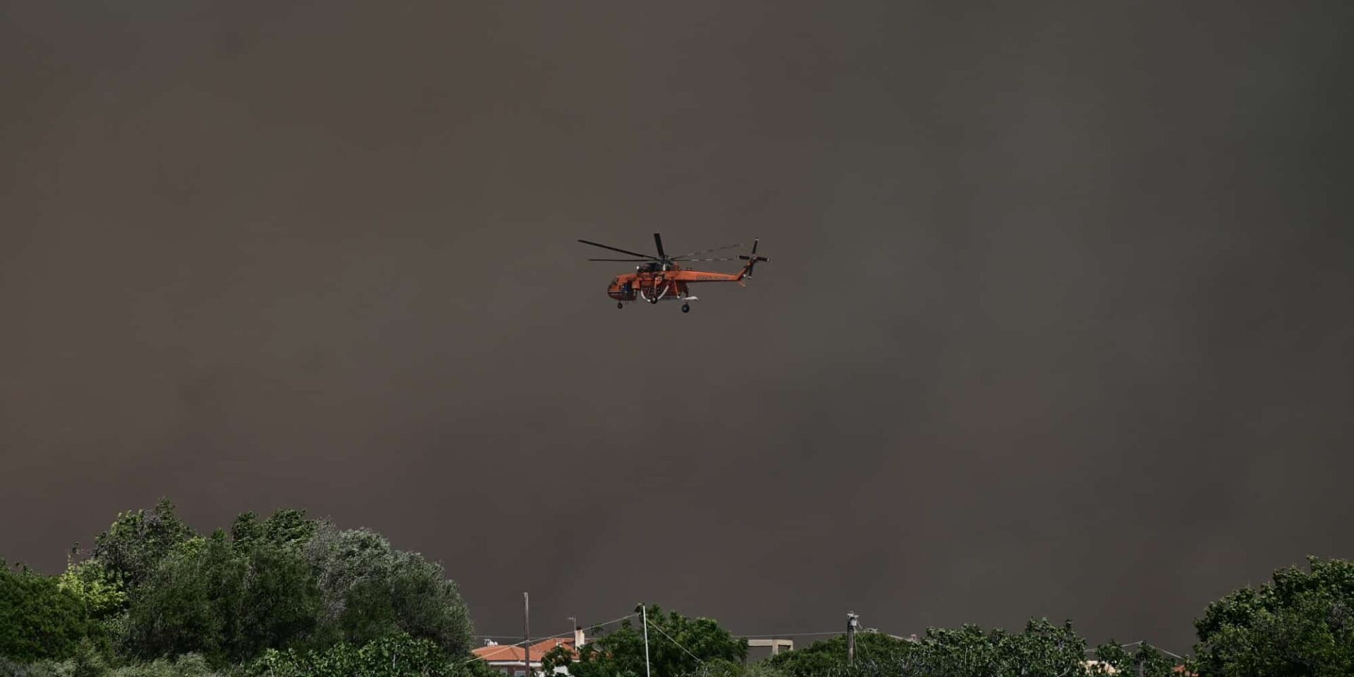 Εικόνα από τη φωτιά στον Νέο Κουβαρά