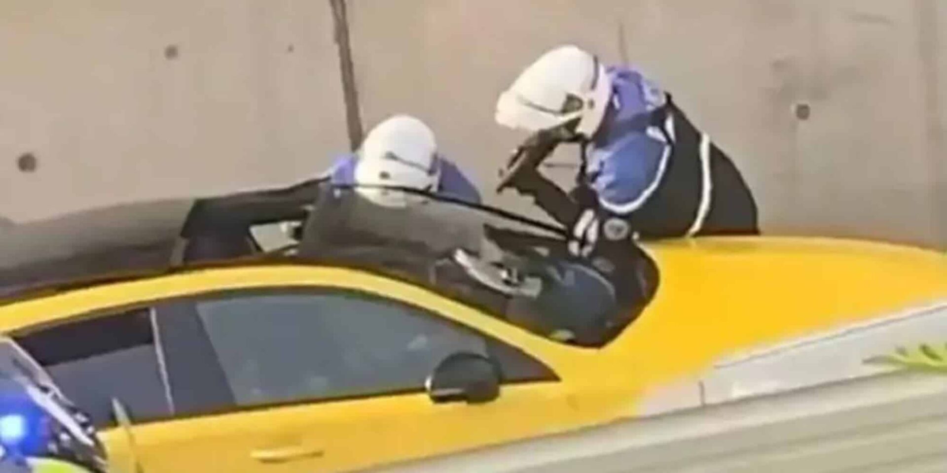 Η στιγμή που αστυνομικός στη Γαλλία πυροβόλησε και σκότωσε έναν 17χρονο οδηγό