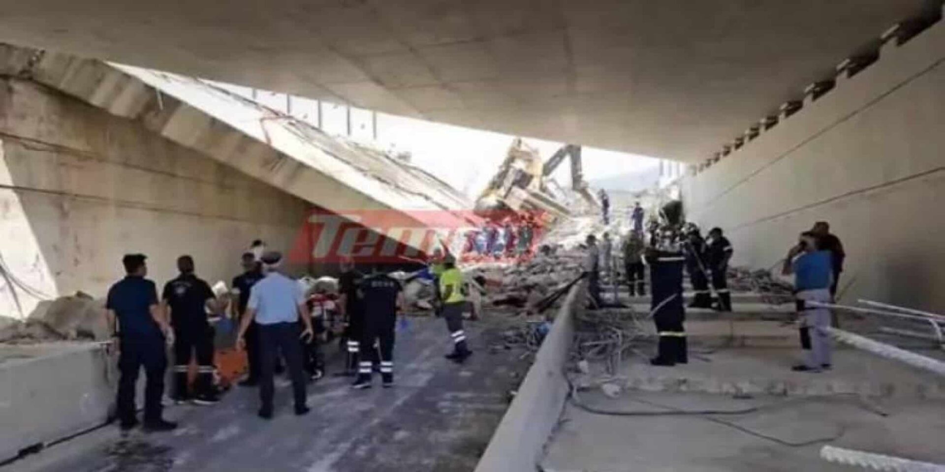 Έπεσε τμήμα γέφυρας στην Περιμετρική στην Πάτρα