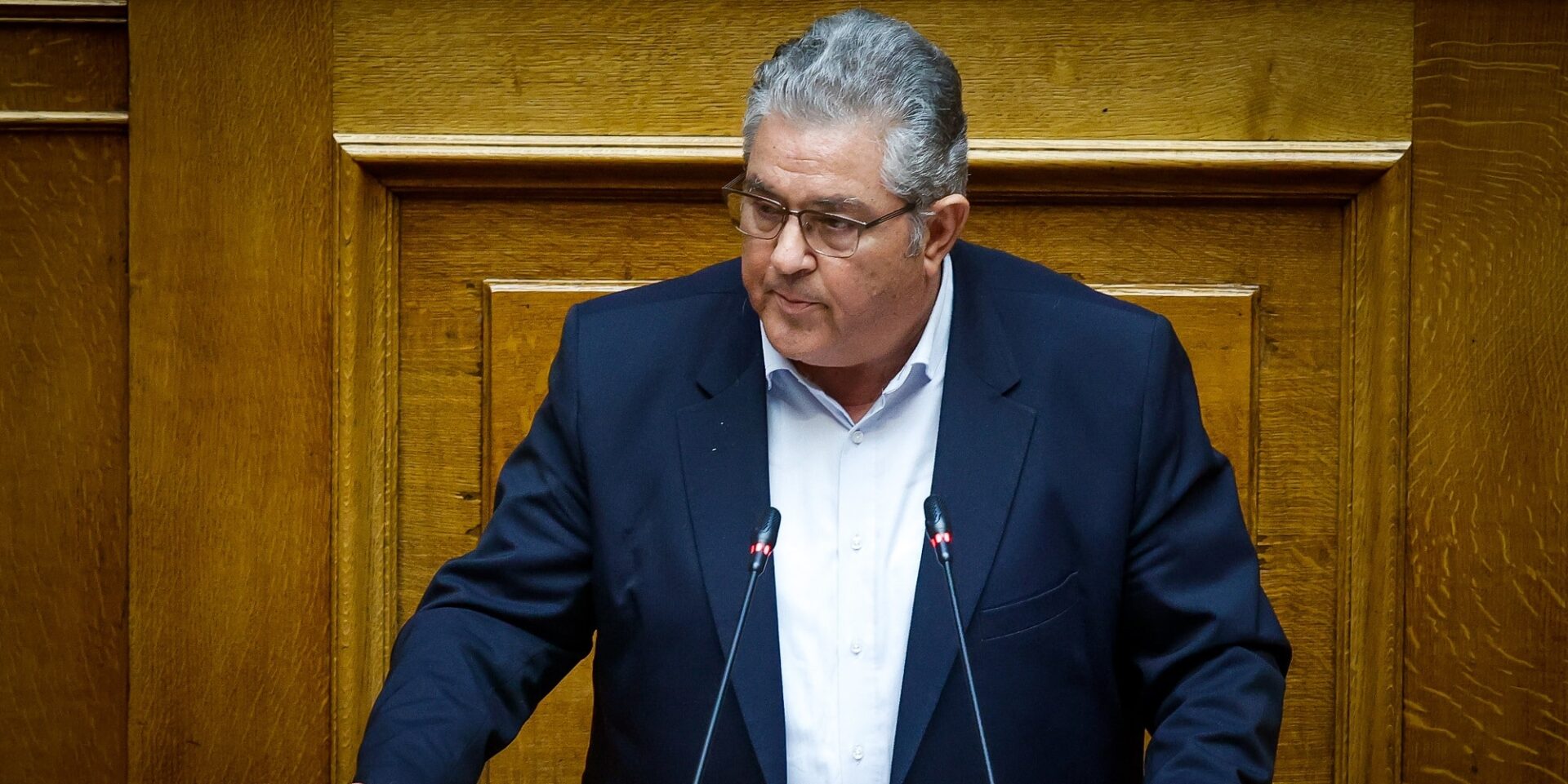 Ο Δημήτρης Κουτσούμπας στη Βουλή