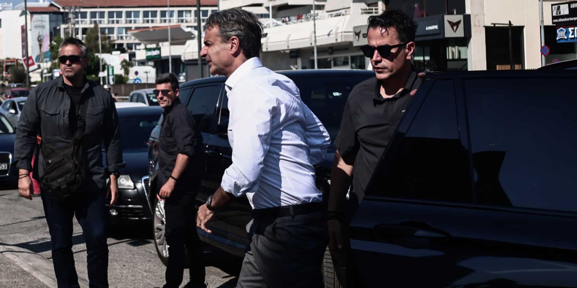 Στο υπουργείο Κλιματικής Κρίσης o Κυριάκος Μητσοτάκης