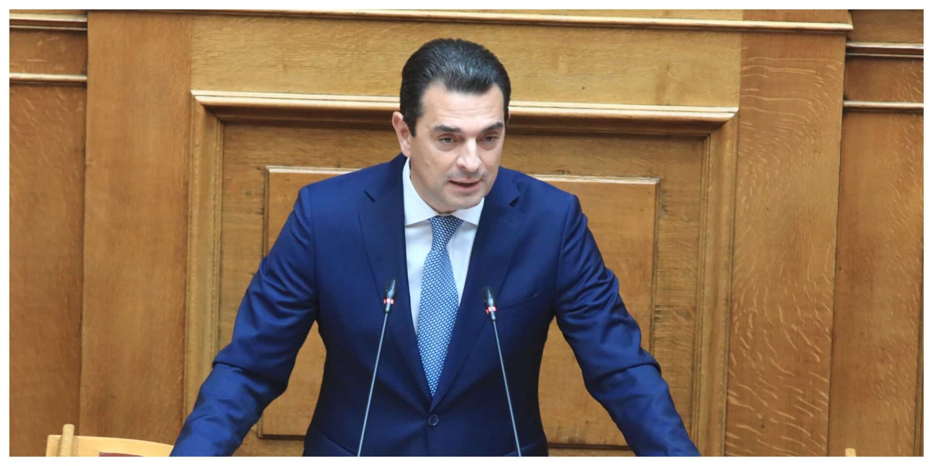 Ο Κώστας Σκρέκας