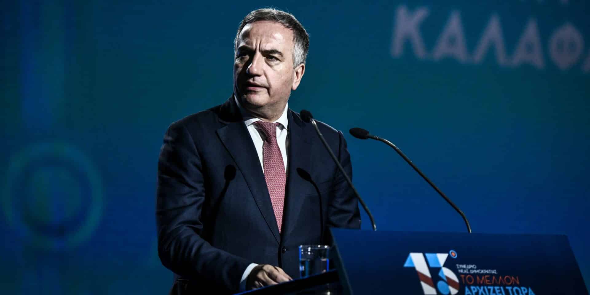 O Σταύρος Καλαφάτης