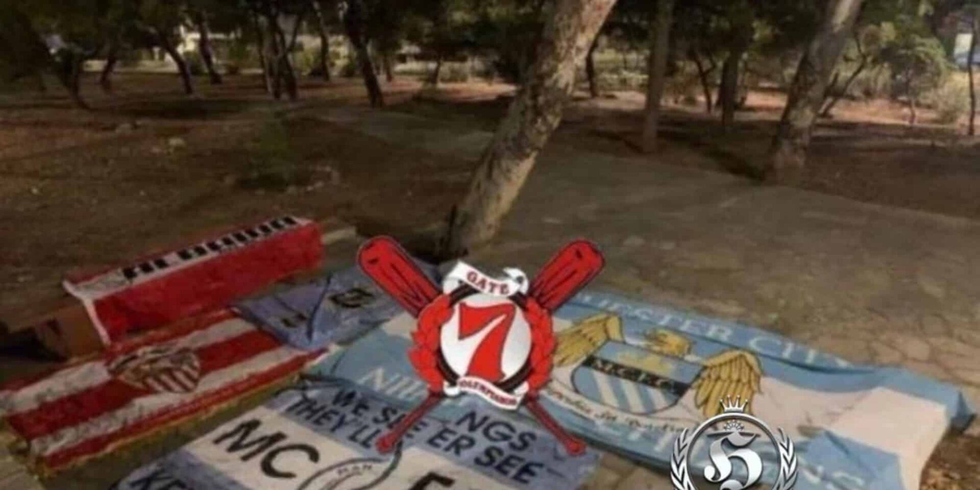 Το πανό που πήραν οι οπαδοί του Ολυμπιακού