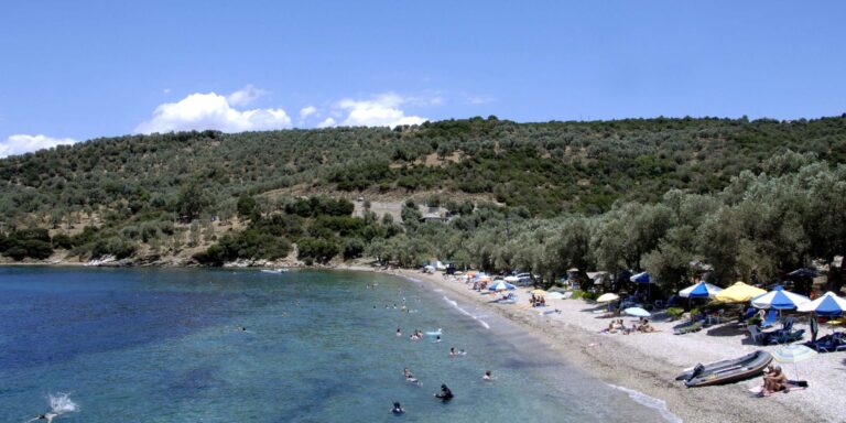 Καιρός σήμερα: Ηλιοφάνεια και θερμοκρασία έως 38 βαθμούς – Πού θα βρέξει