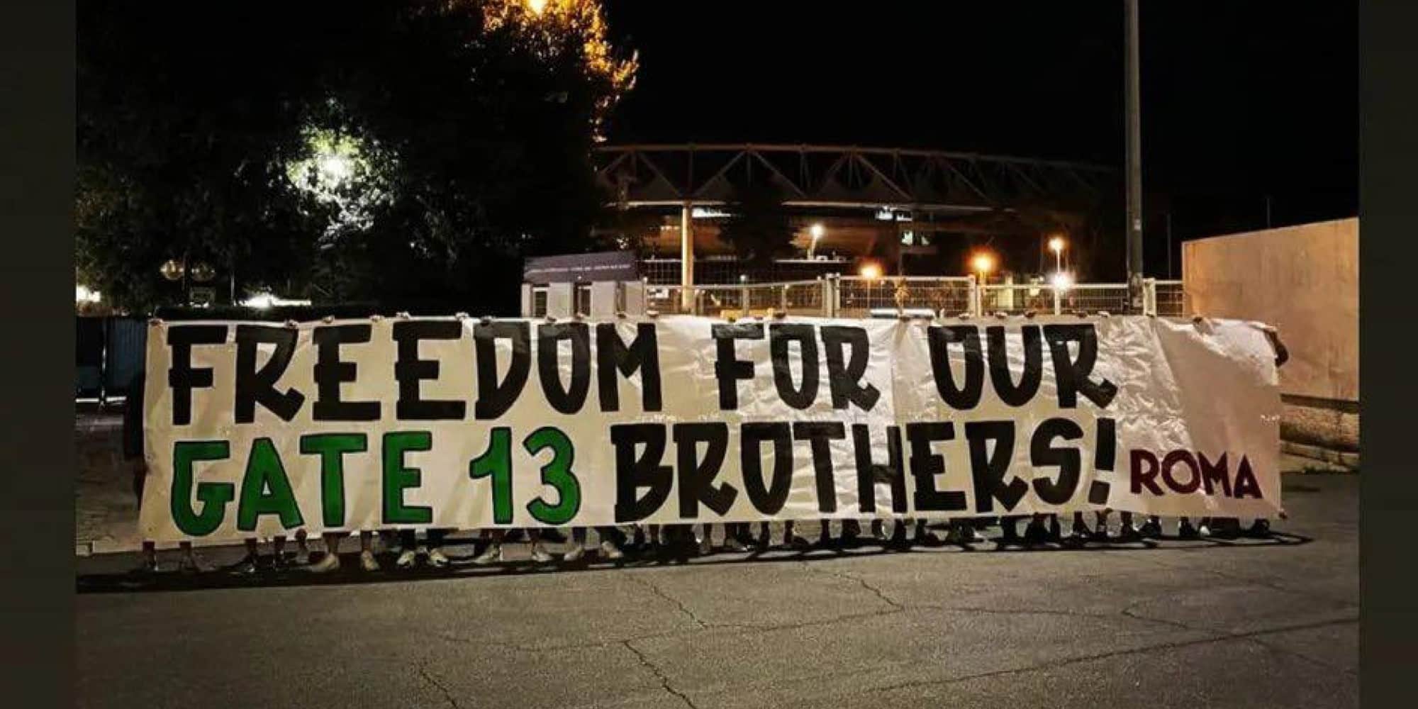 Η Θύρα 13 «ανέβασε» πανό της Ρόμα που ζητά να απελευθερωθούν οι χούλιγκαν που έκαναν τη δολοφονική επίθεση στη Νέα Φιλαδέλφεια