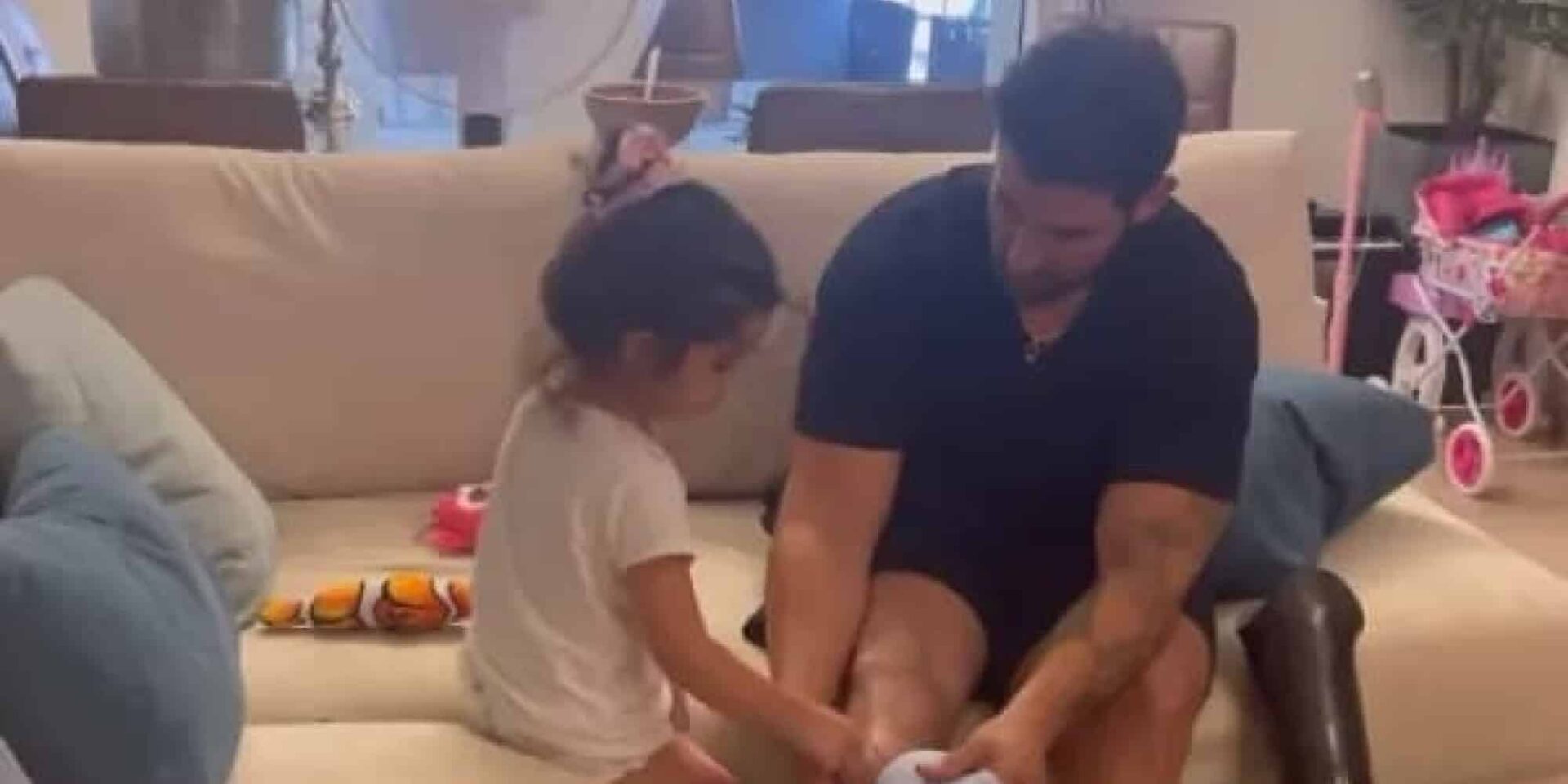 Ο Ετεοκλής Παύλου με την κόρη του