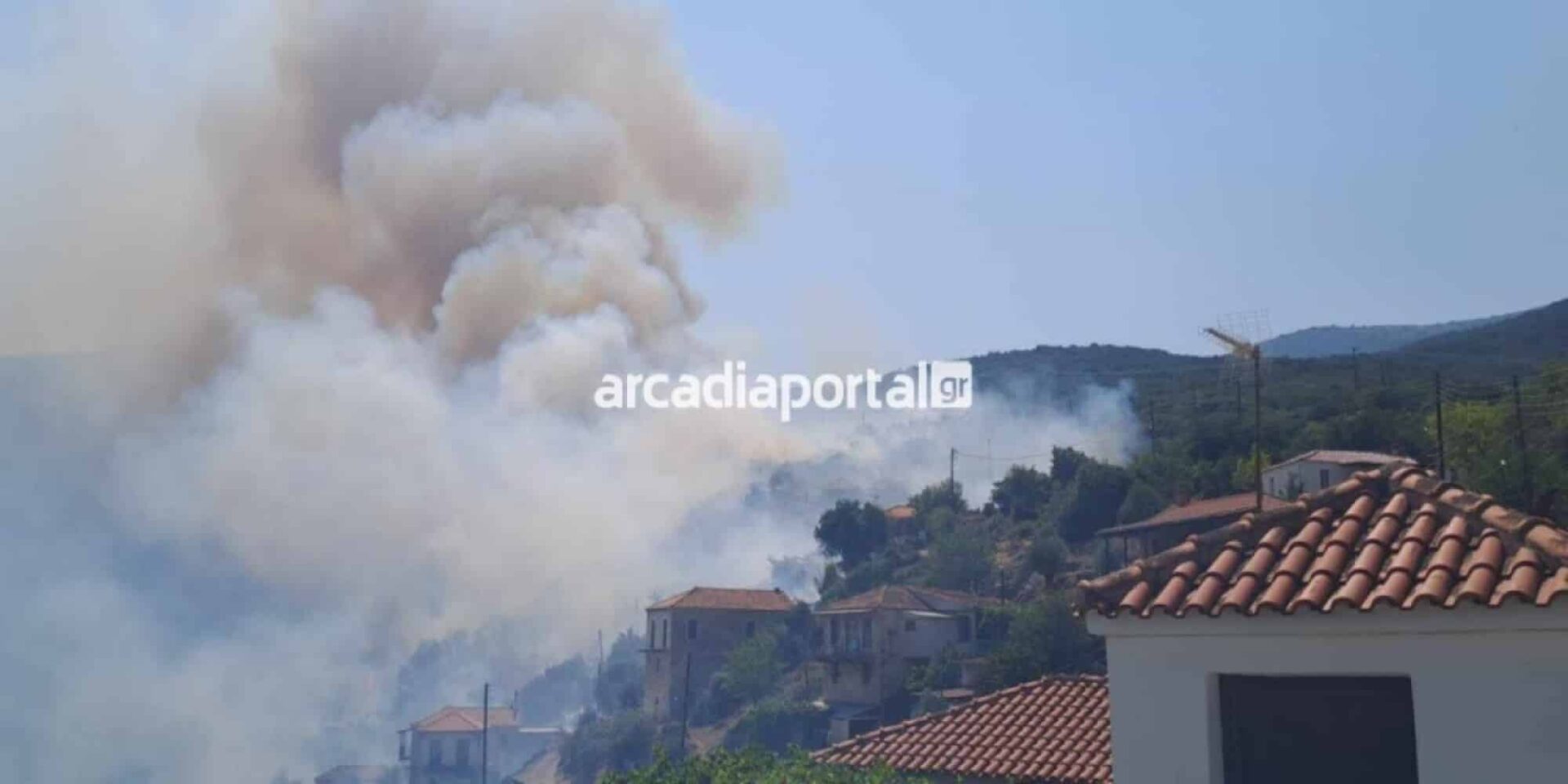 Φωτιά στην Αγία Σοφία Αρκαδίας