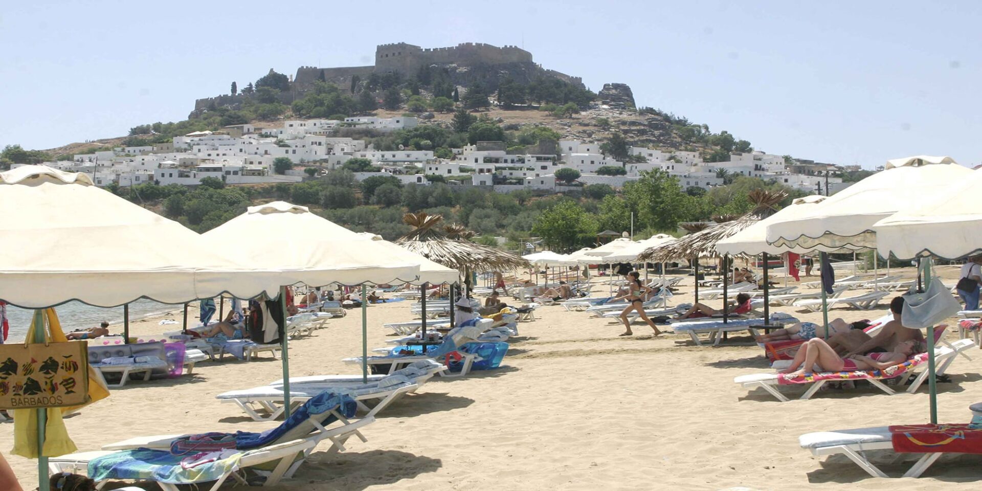 Η παραλία της Ρόδου στη Λίνδο