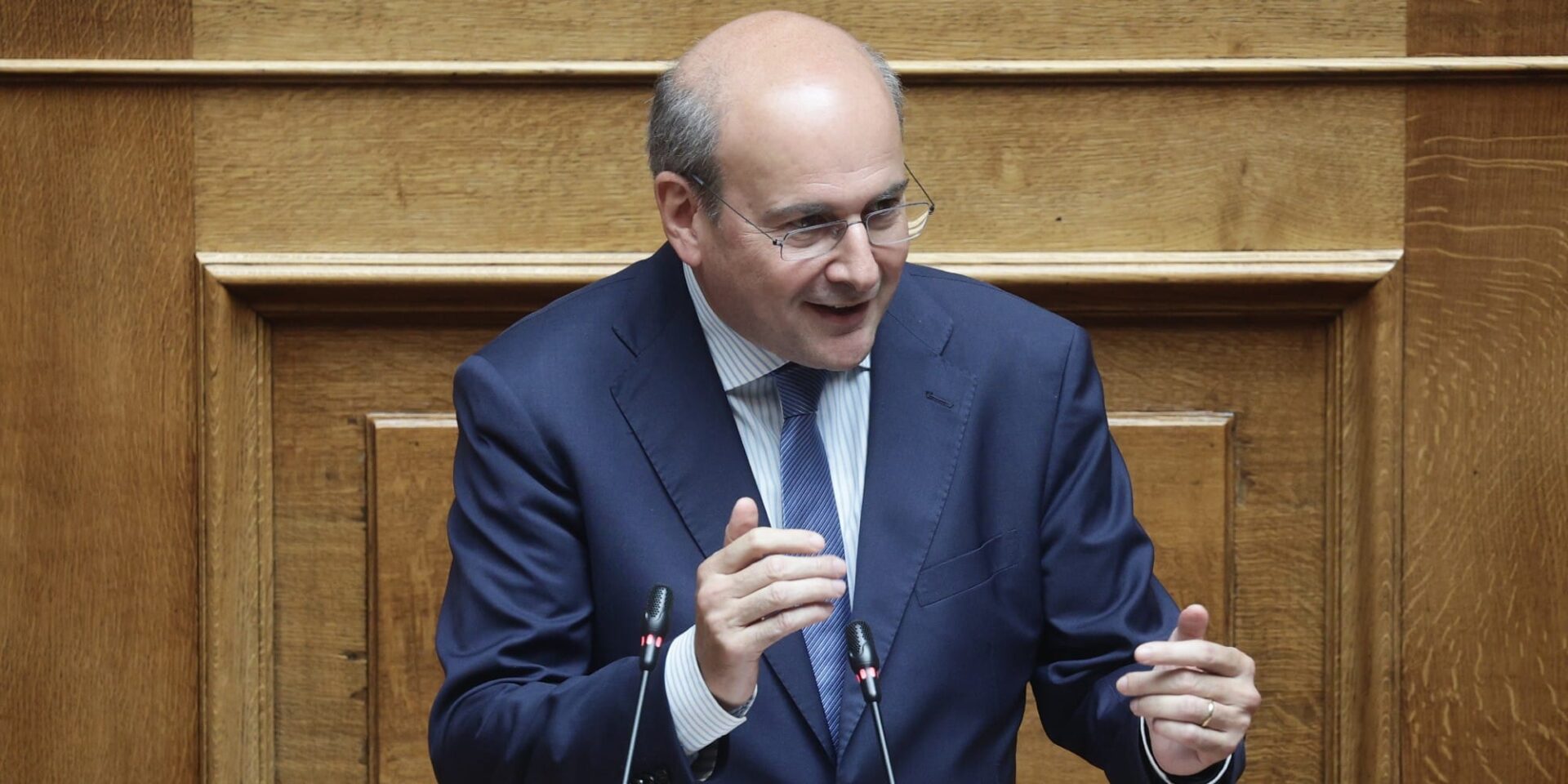 Ο Κωστής Χατζηδάκης