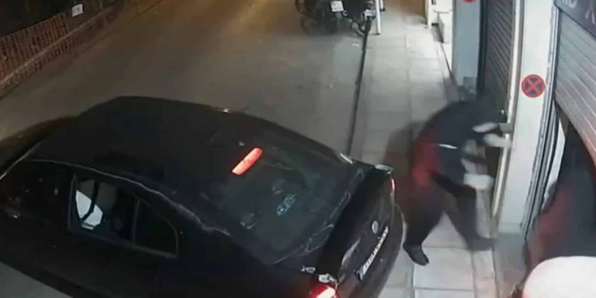 Κινηματογραφική διάρρηξη στους Αμπελόκηπους