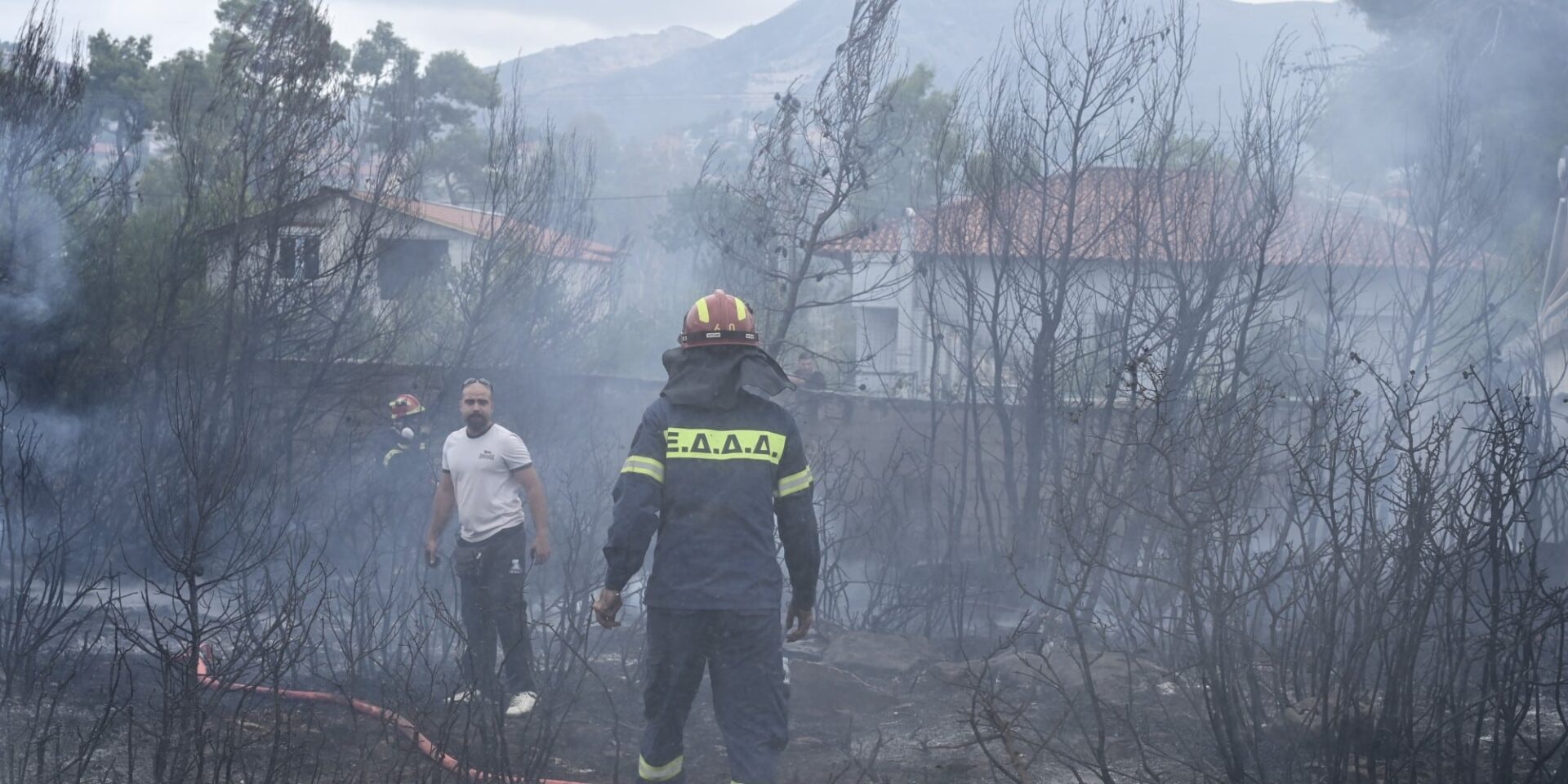 Φωτιά στη Σταμάτα