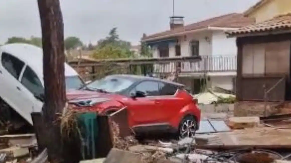 Ισπανία: Αγωνιώδεις έρευνες για τρεις αγνοούμενους μετά τις φονικές πλημμύρες