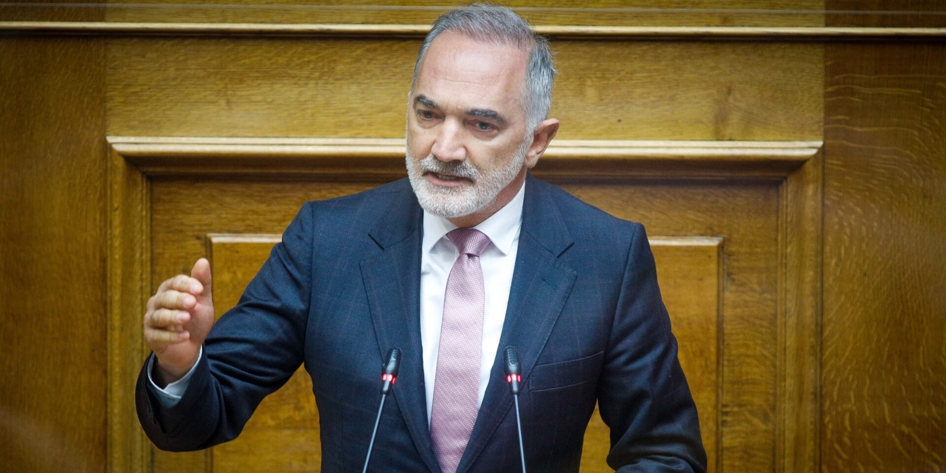 Ο Μάριος Σαλμάς