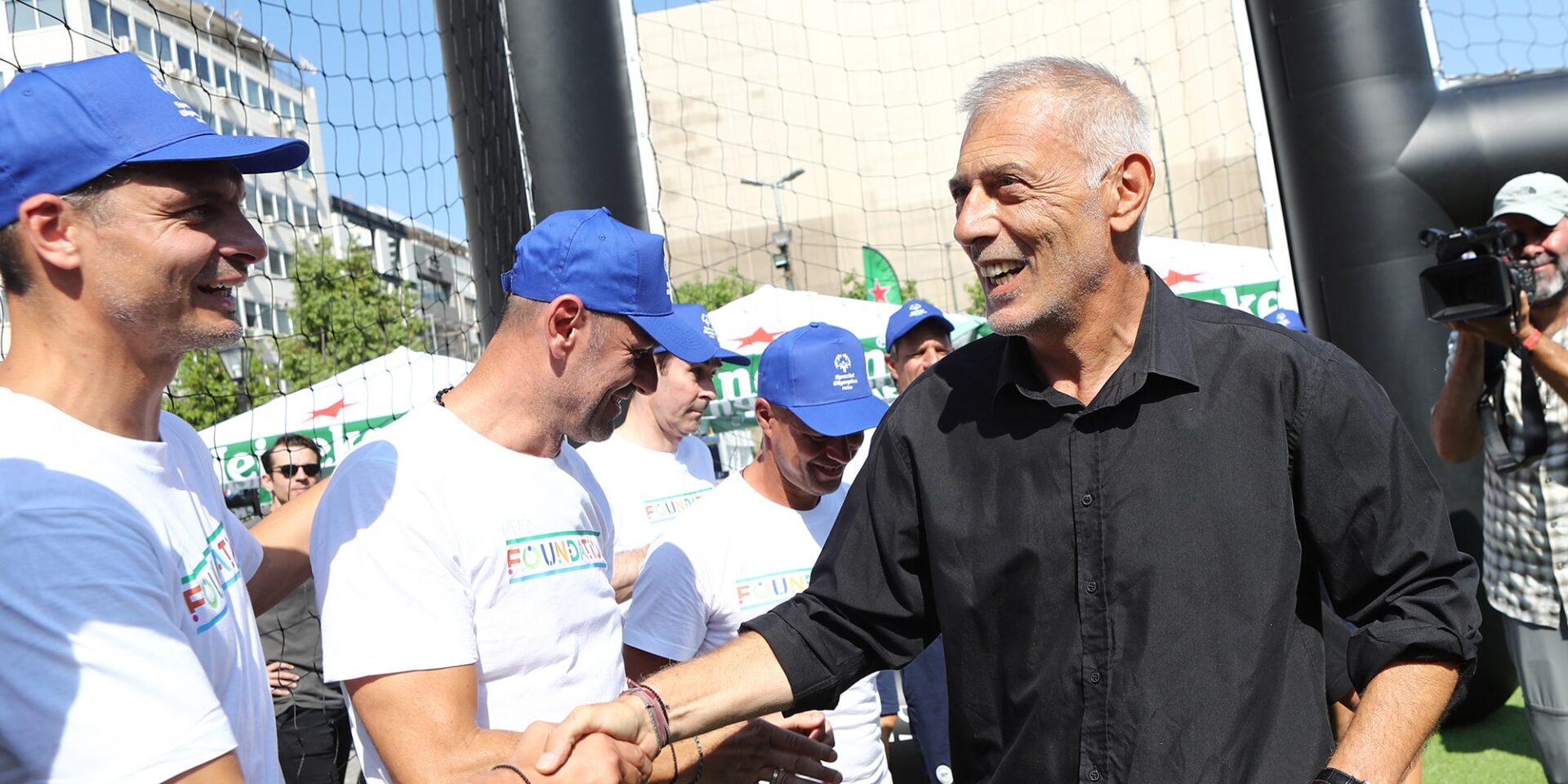 Ο Δήμαρχος Πειραιά, Γιάννης Μώραλης