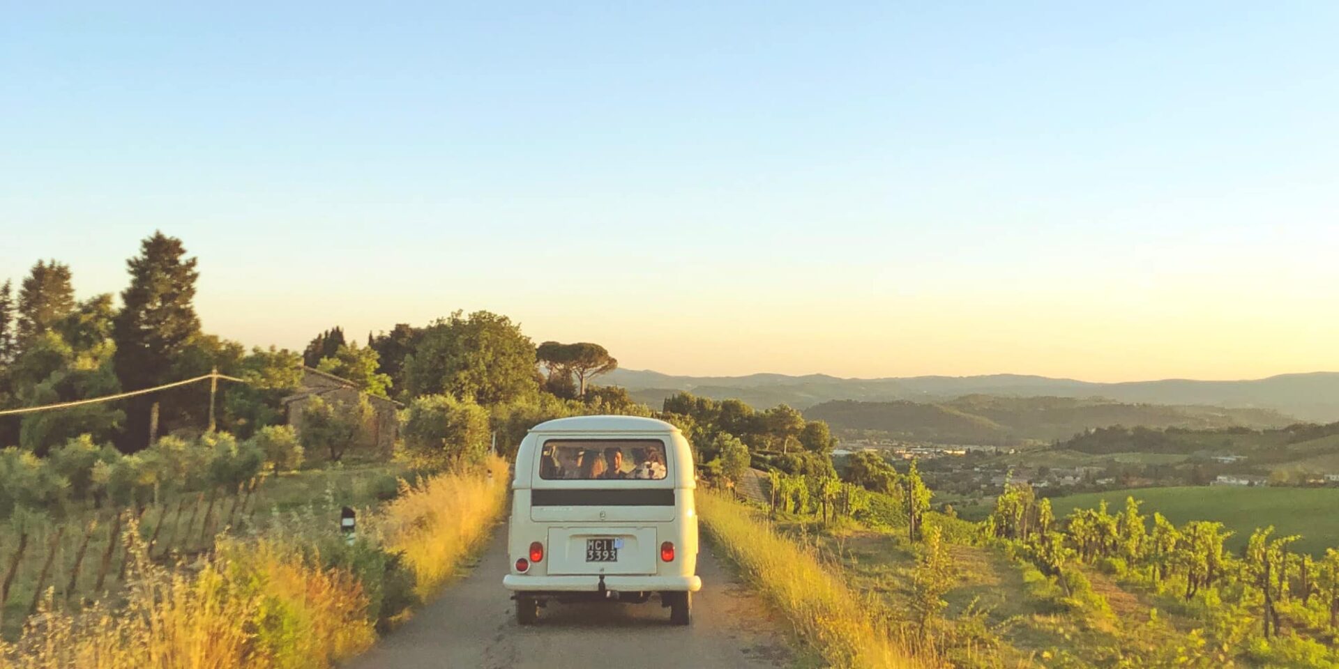 Αυτοκίνητο σε road trip